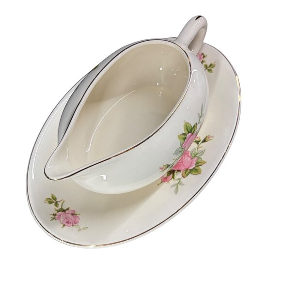 Royal Wilton 22K Gold Trim Vintage Gravy Boat & Underplate Set - Picture 1 of 6